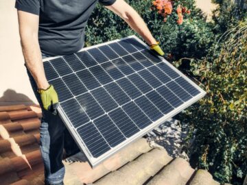 Fotovoltaika: jak získat dotace a na co si dát pozor ještě před instalací!